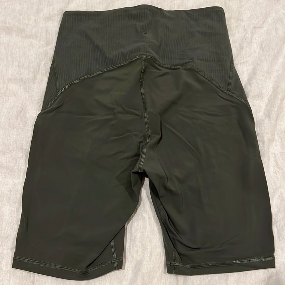 Lululemon biker shorts